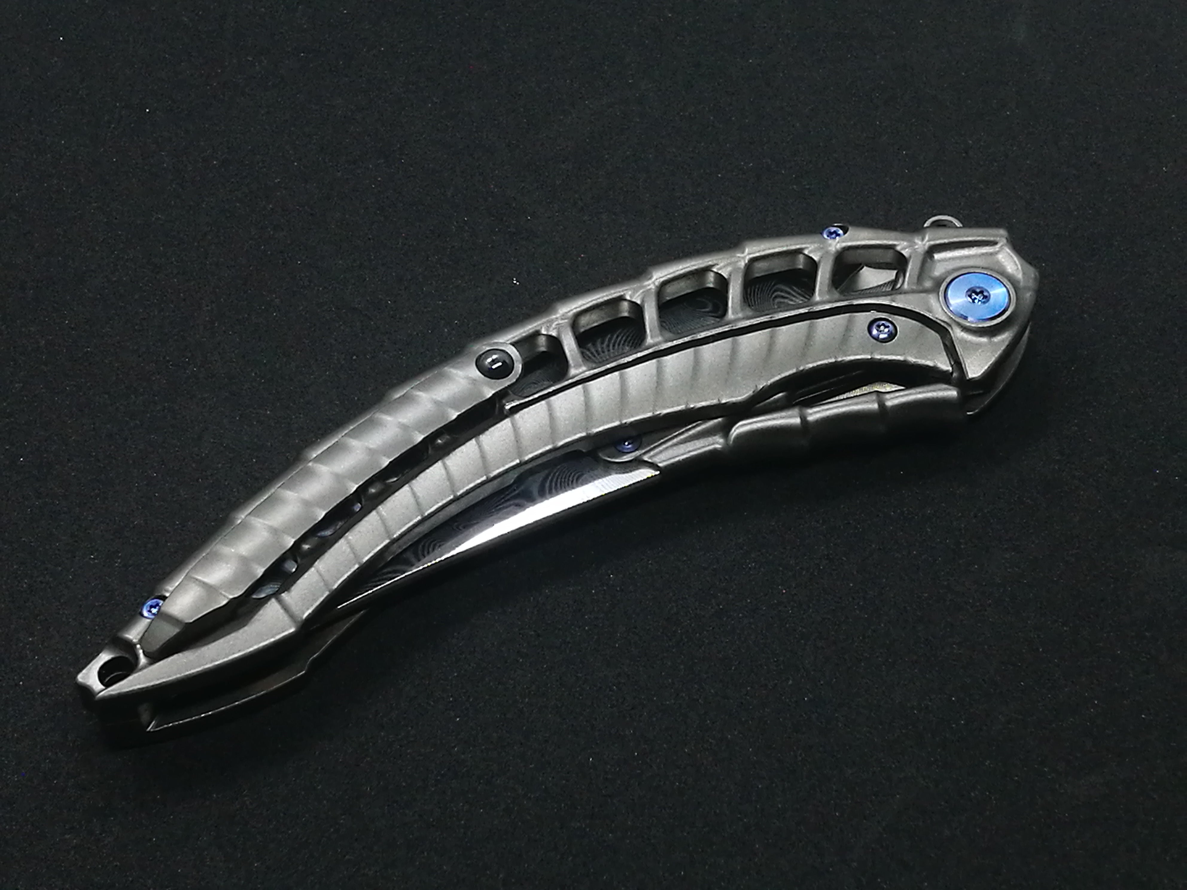 Rike Knife - Alien 4 + Pen Tool