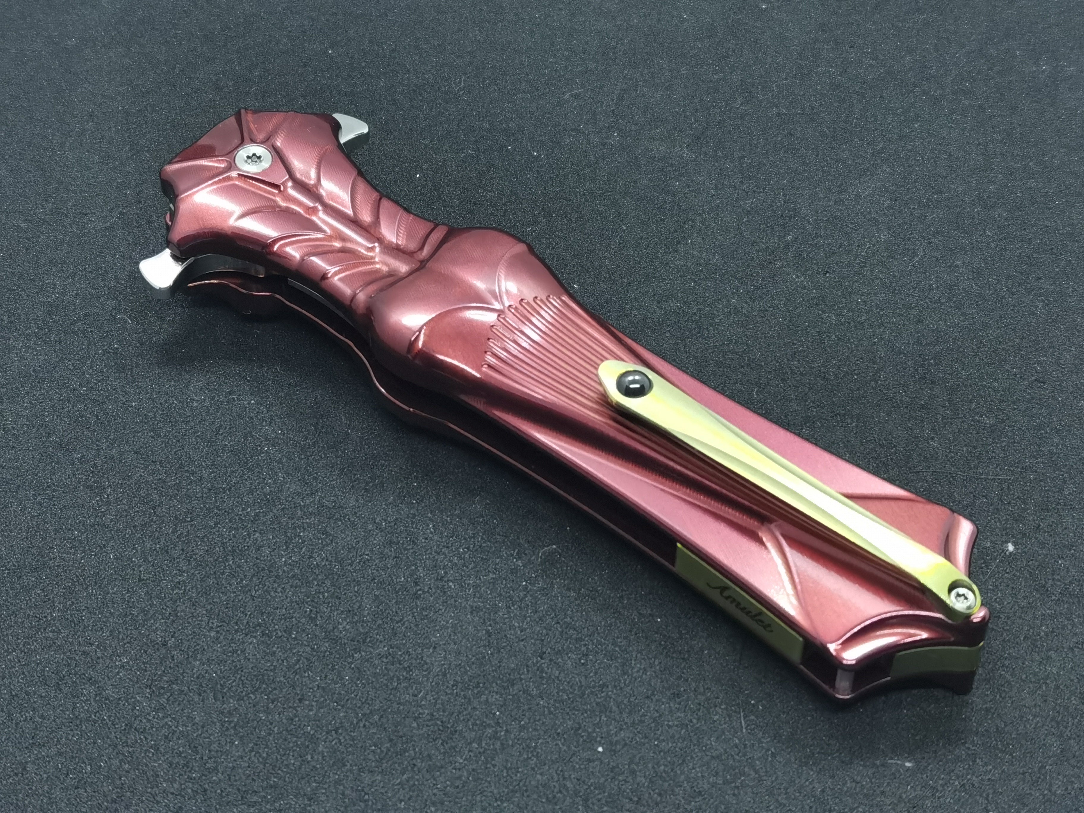 Rike Knife - Amulet