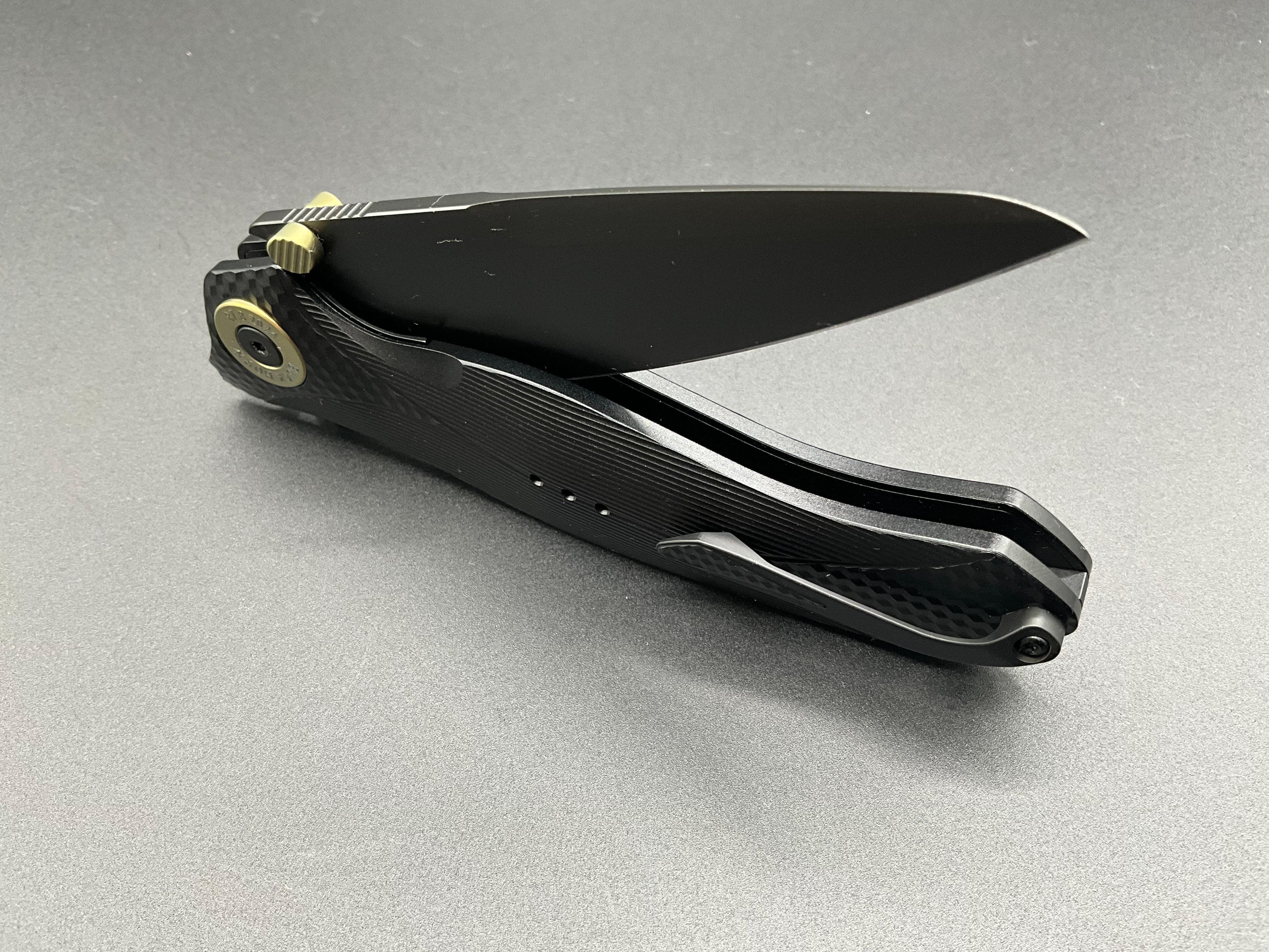 Karbon Knives - Buckhorn (Aluminum)