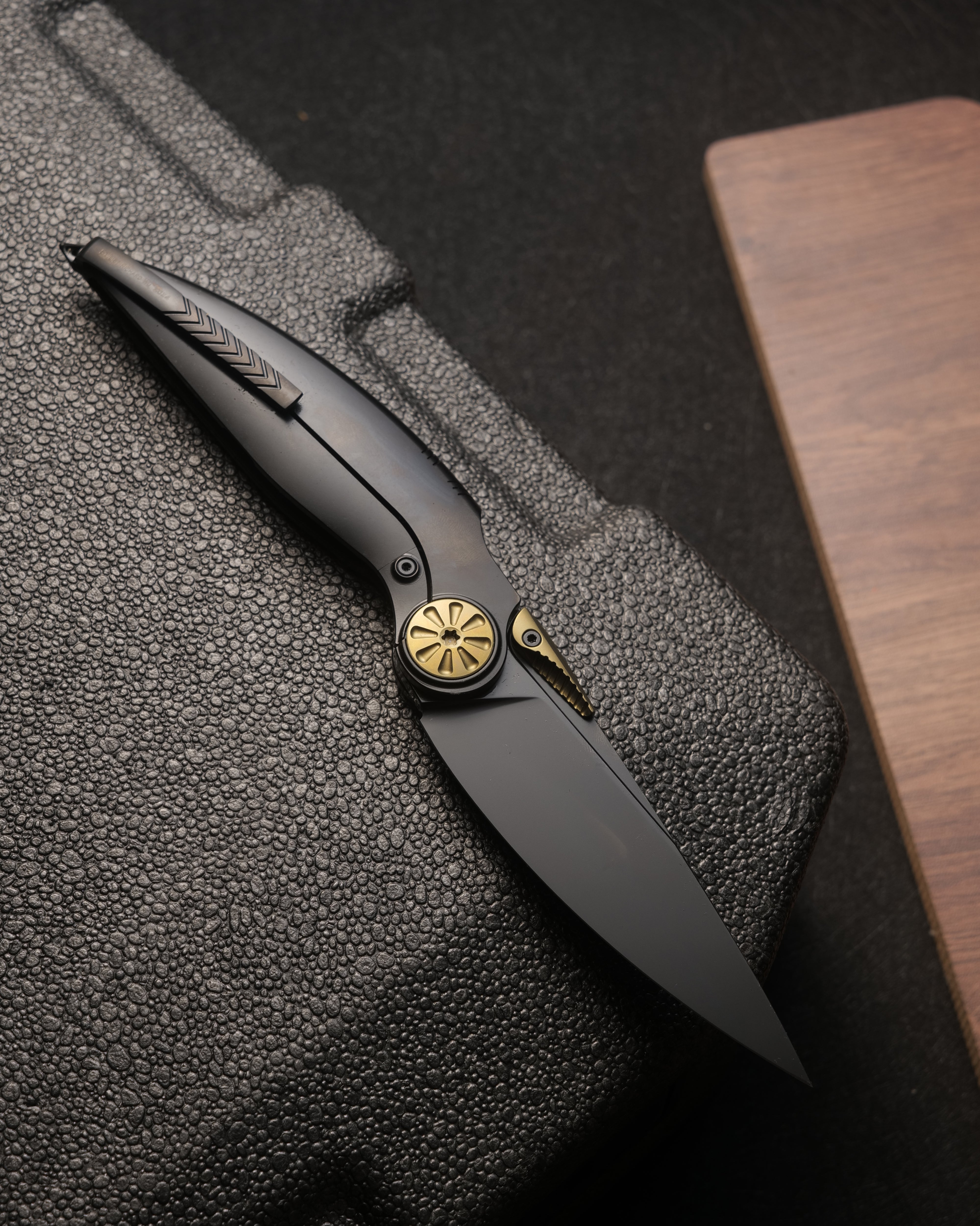 Rike Knife - Predator