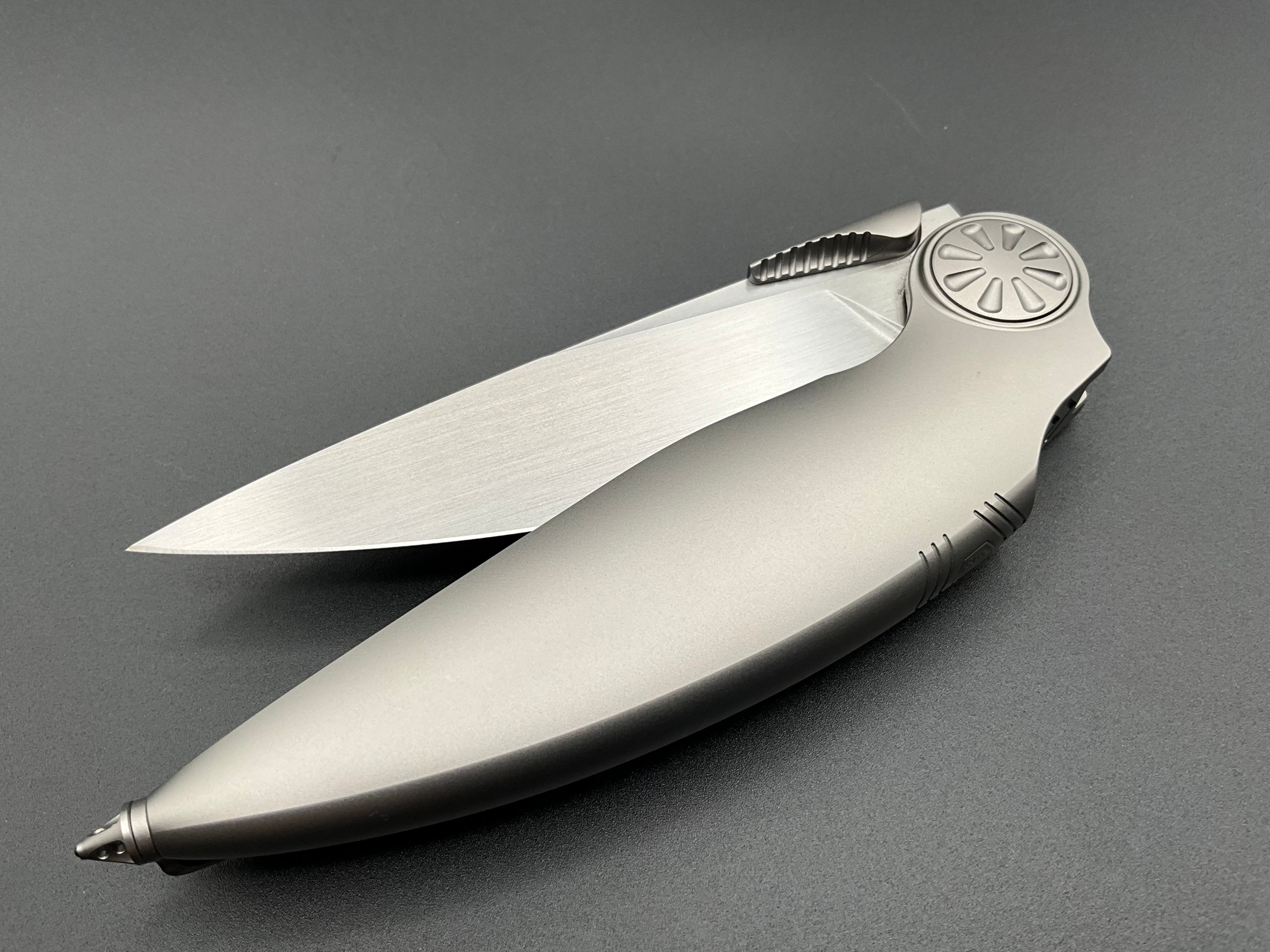 Rike Knife - Predator