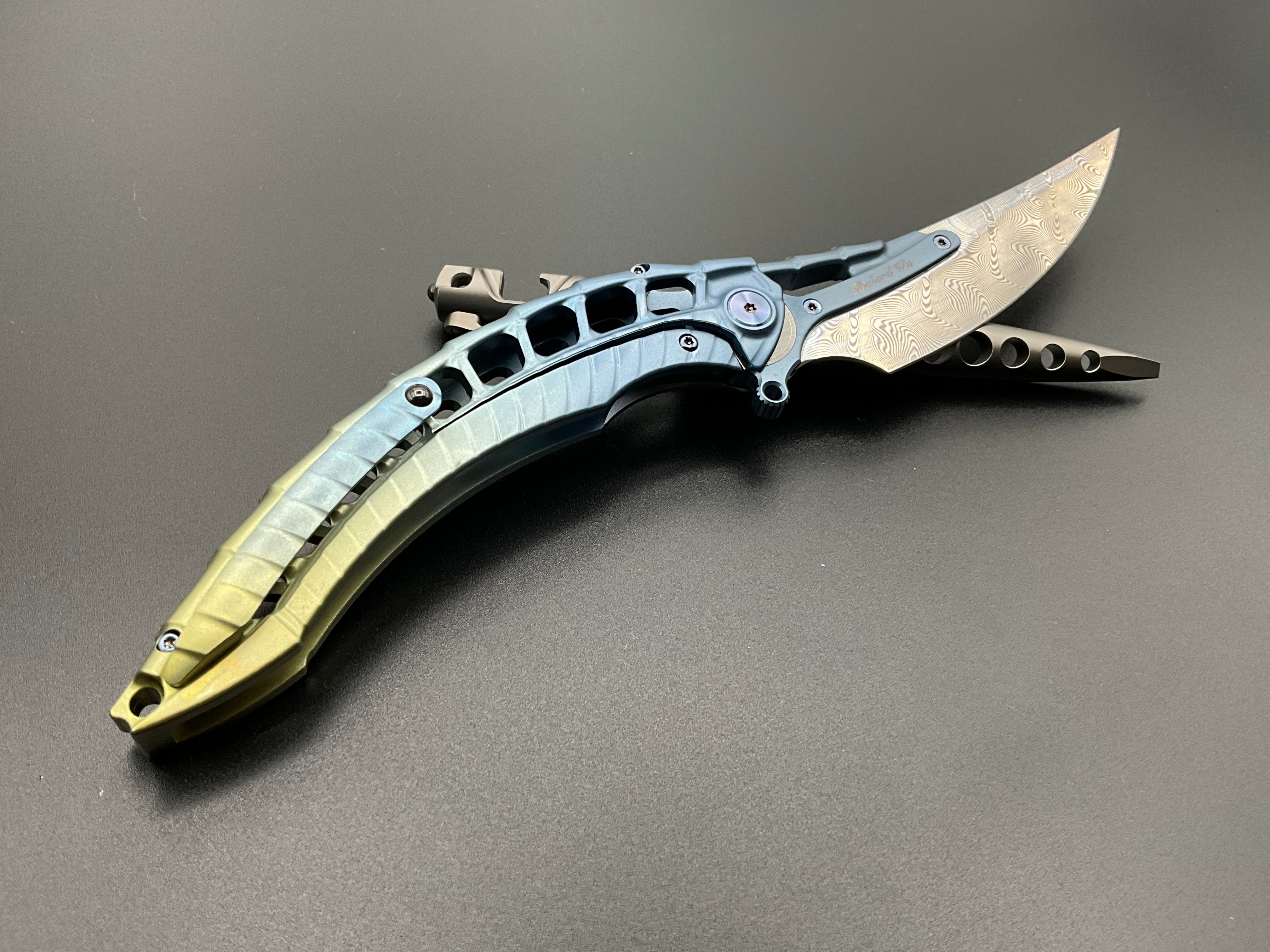 Rike Knife - Alien 4 + Pen Tool