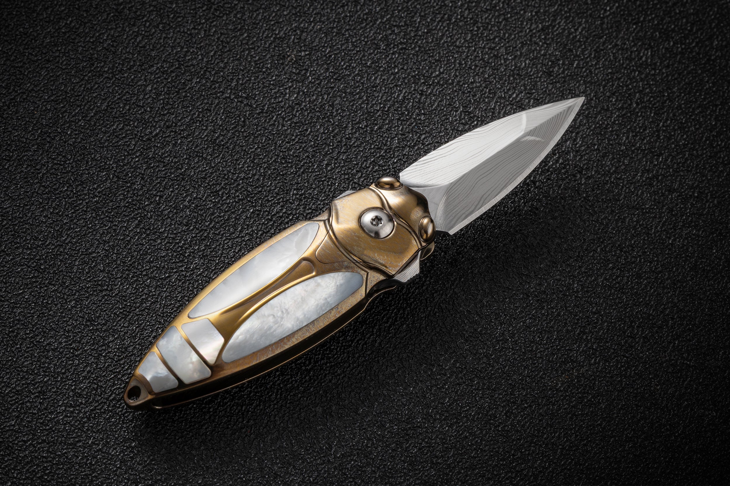 Rike Kinfe - Mini Cicada (Special Edition)
