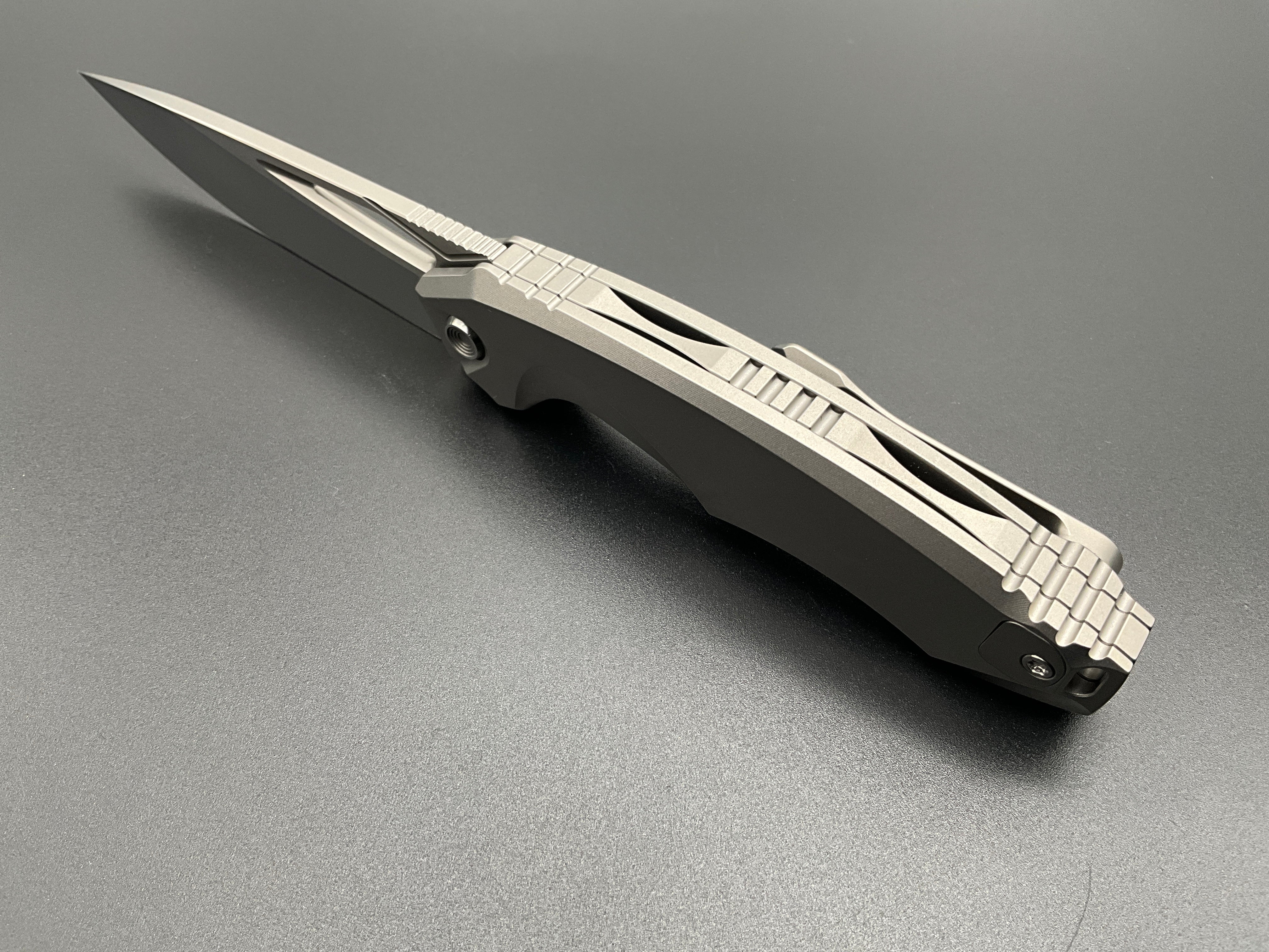 Rike Knife - Hummer
