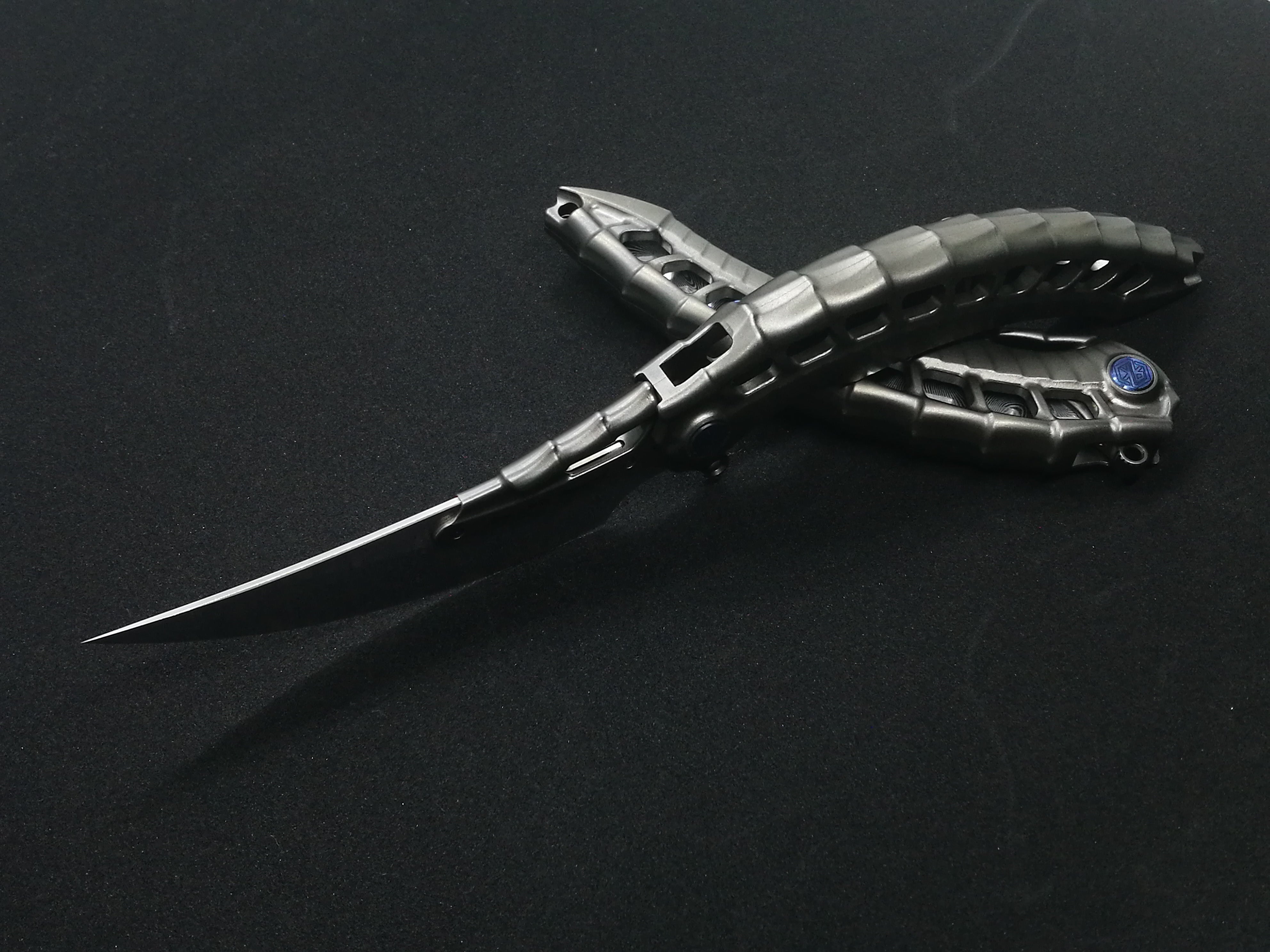 Rike Knife - Alien 4 + Pen Tool