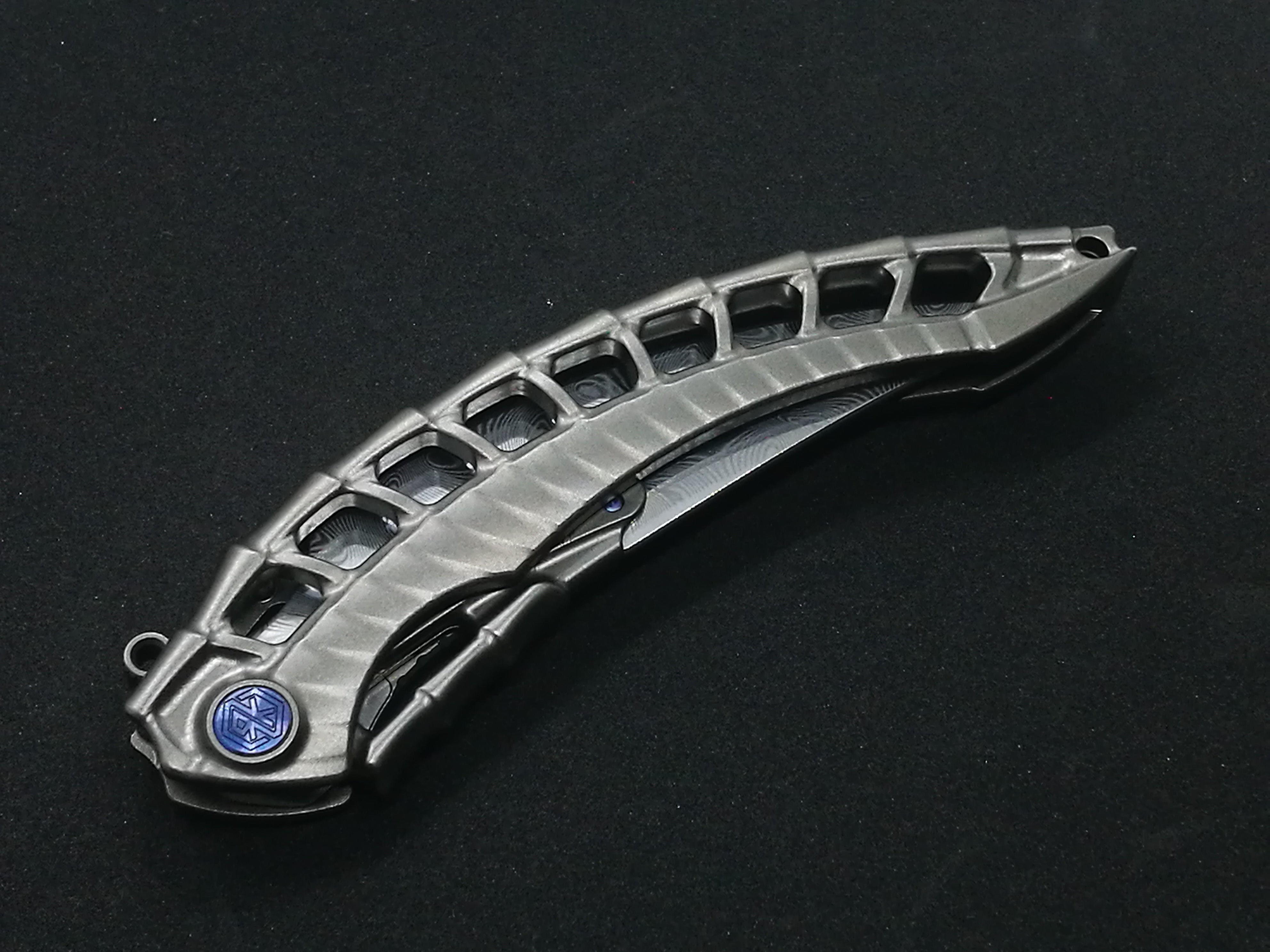 Rike Knife - Alien 4 + Pen Tool