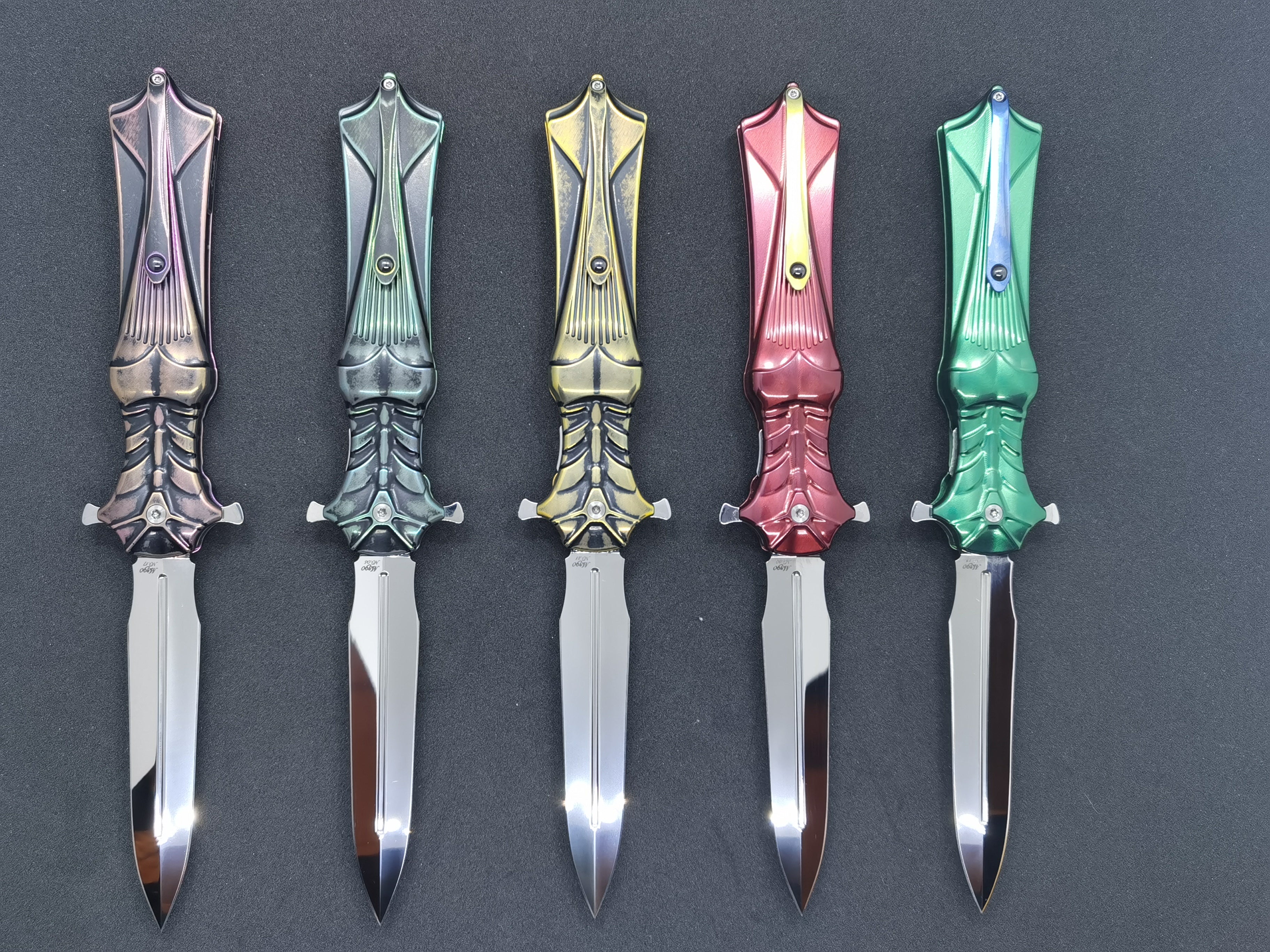 Rike Knife - Amulet